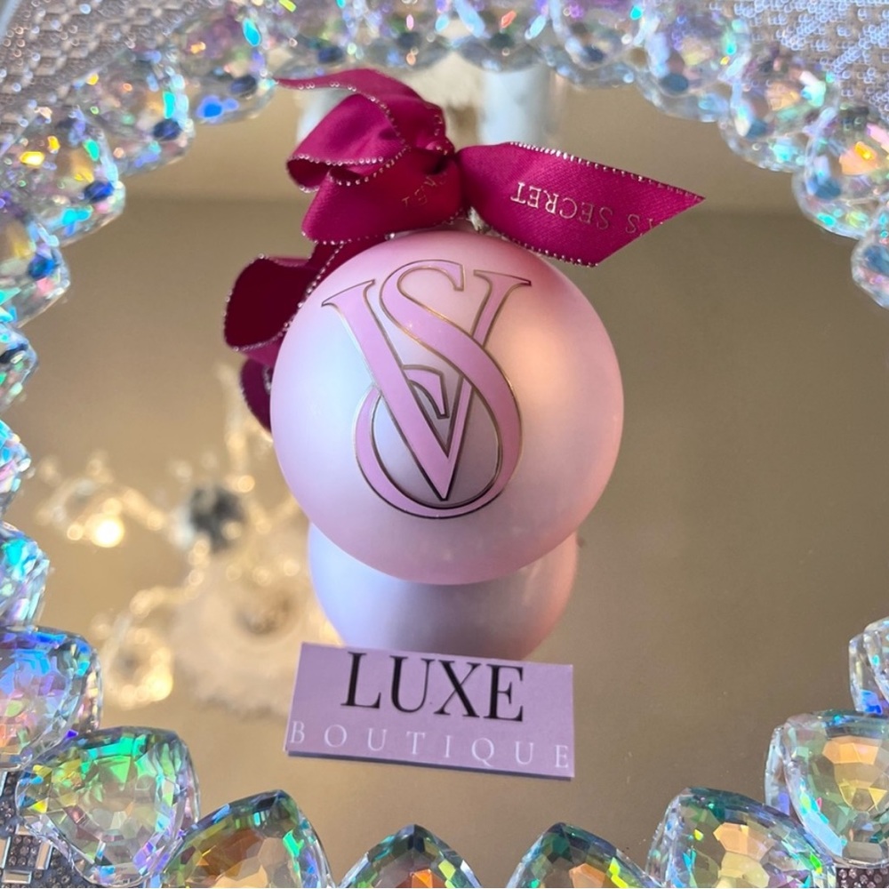 ❤️ Victoria’s Secret VS Sparkle Pink Red Bow Glass Glam Ball Christmas Ornament - Picture 2 of 2